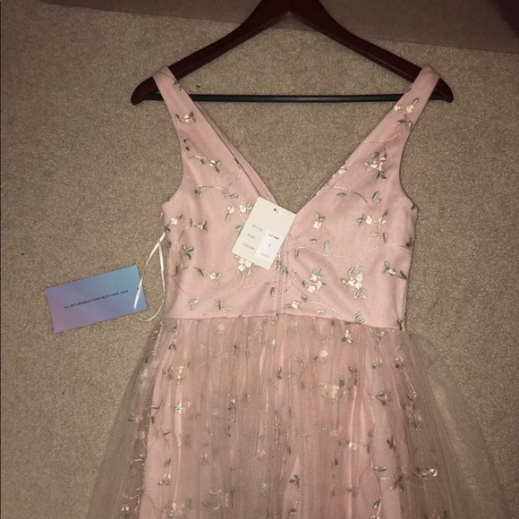 NWT Blush Floral Prom Dress - Picture 4 of 8